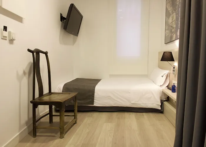 The 8 Boutique فندق مبيت وإفطار برشلونة