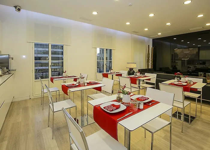 فندق مبيت وإفطار The 8 Boutique برشلونة