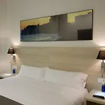 The 8 Boutique 3*