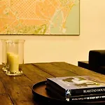 The 8 Boutique