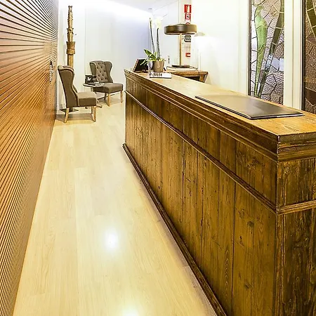 Bed & Breakfast The 8 Boutique Barcelona