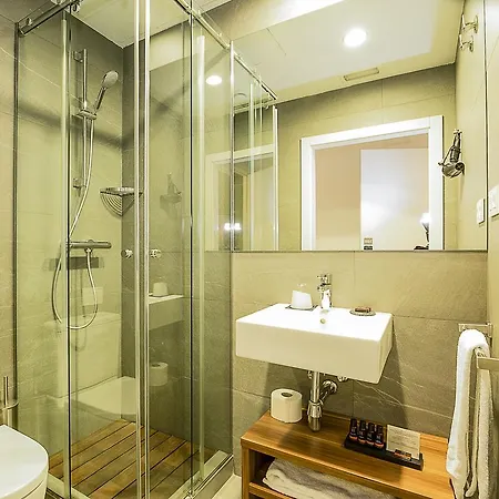 Bed & Breakfast The 8 Boutique